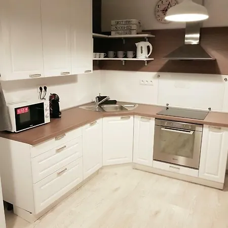 Udernicka 2 Apartman Apartmán *
