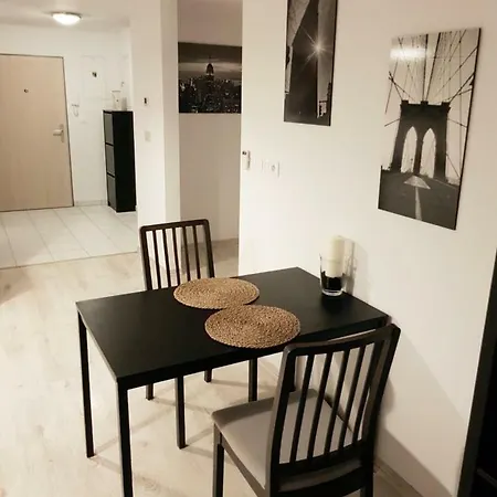 Udernicka 2 Apartman Apartmán *
